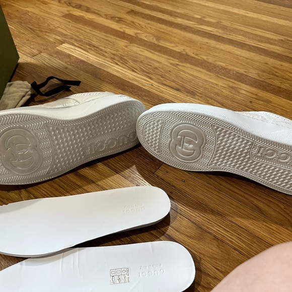 WOMEN'S GG EMBOSSED SNEAKER - Picture 7 of 12